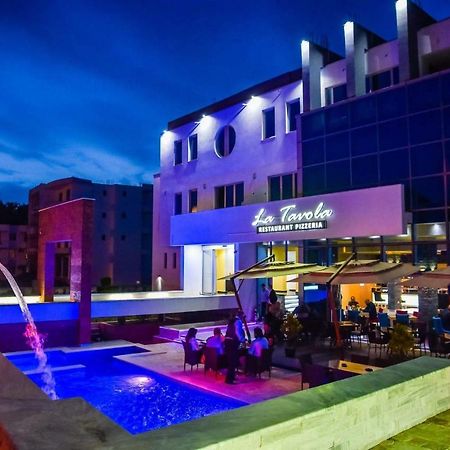 Crystal Apartments 乌尔齐尼 外观 照片