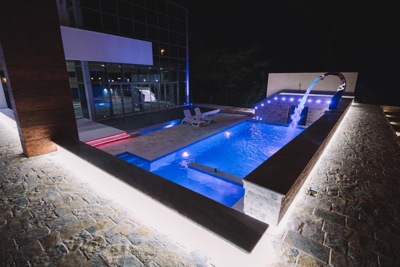 Crystal Apartments 乌尔齐尼 外观 照片