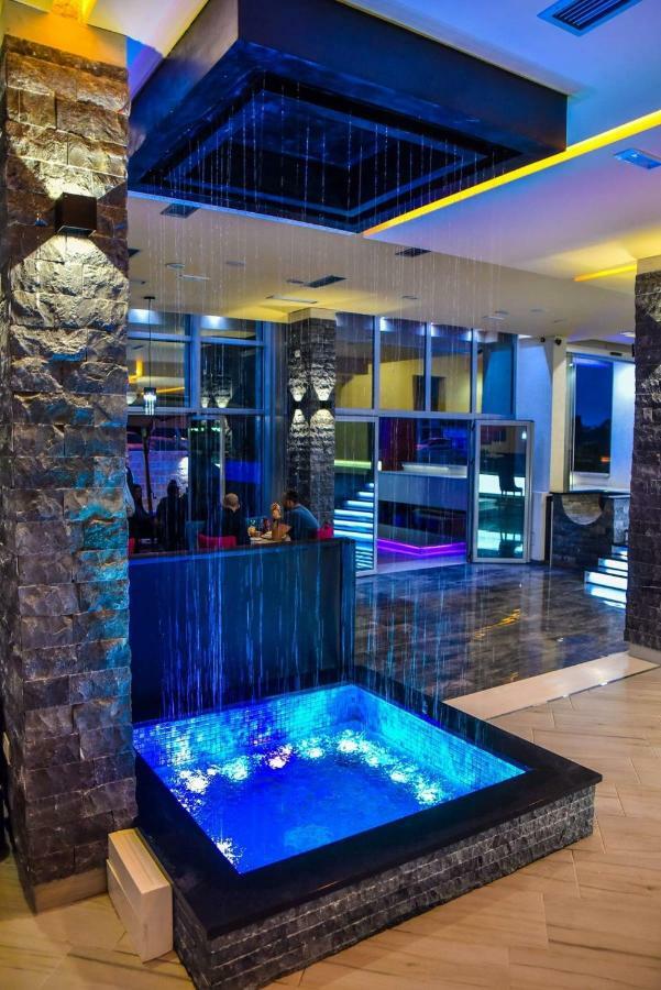 Crystal Apartments 乌尔齐尼 外观 照片