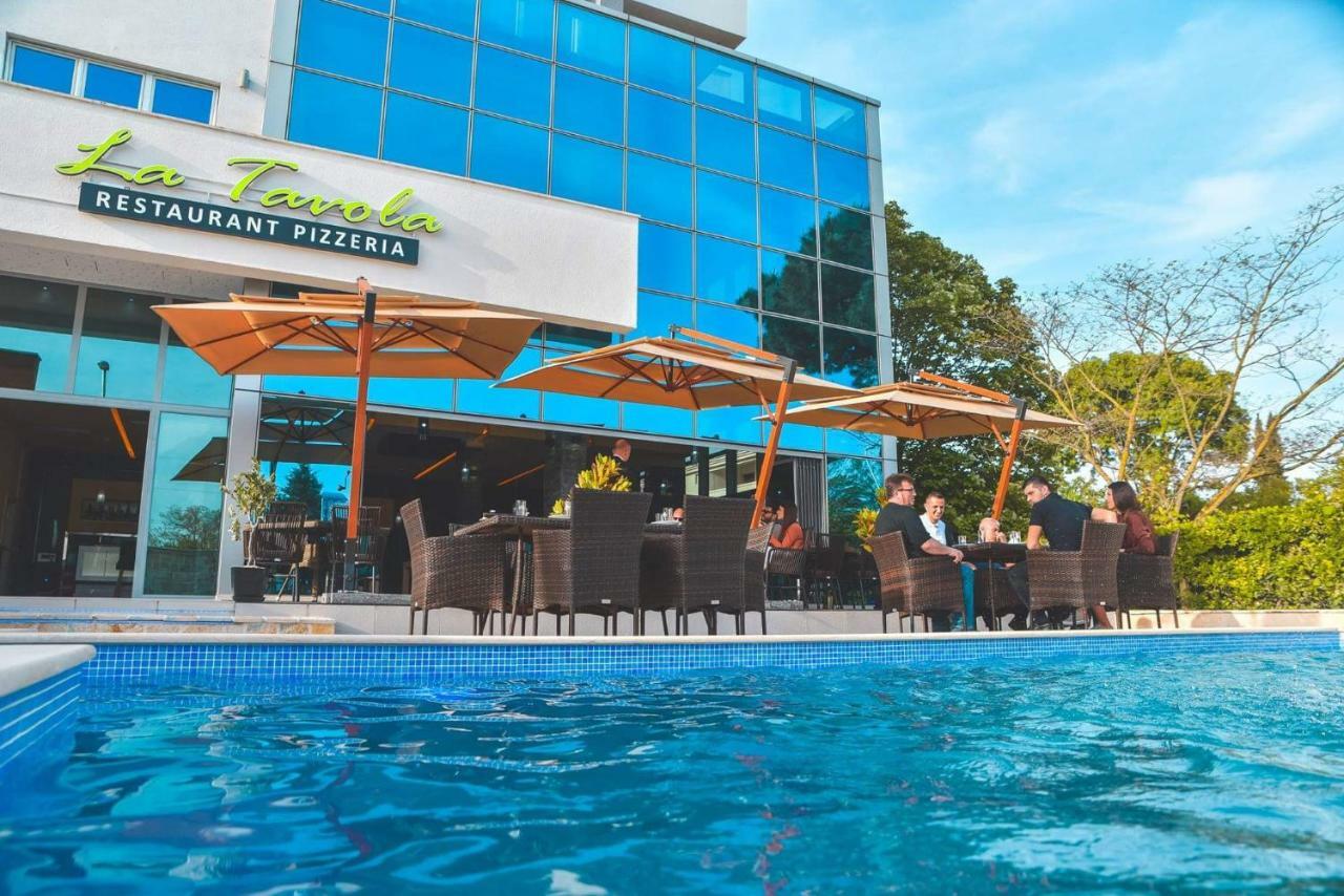 Crystal Apartments 乌尔齐尼 外观 照片